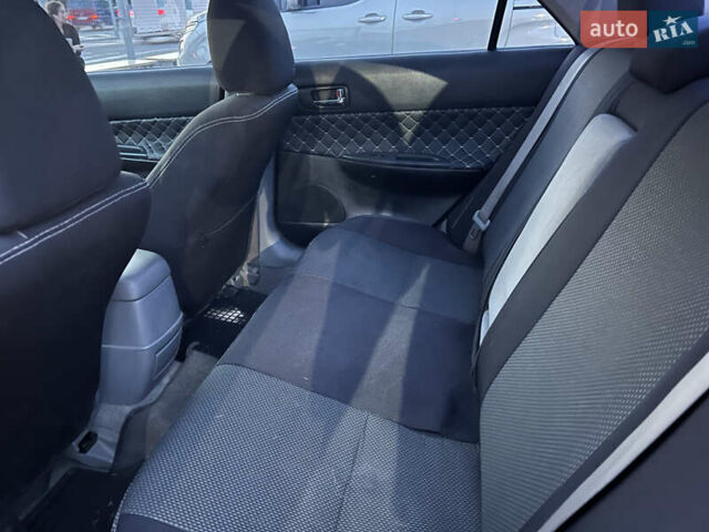 Черный Мазда 6, объемом двигателя 2 л и пробегом 333 тыс. км за 4500 $, фото 10 на Automoto.ua