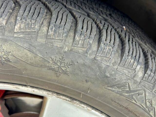 Черный Мазда 6, объемом двигателя 2.3 л и пробегом 250 тыс. км за 3300 $, фото 8 на Automoto.ua