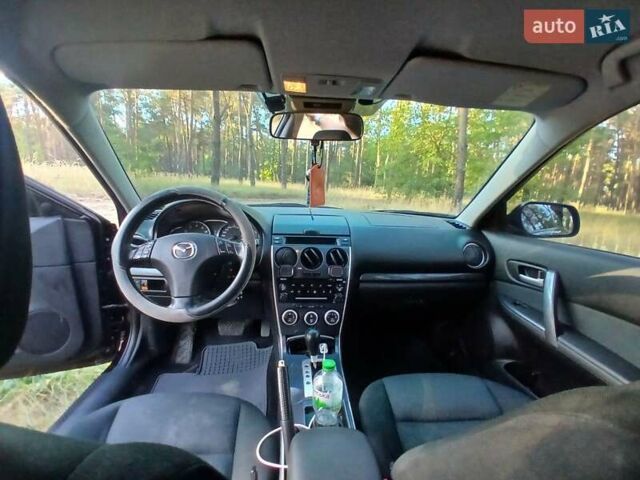 Чорний Мазда 6, об'ємом двигуна 2 л та пробігом 240 тис. км за 5500 $, фото 4 на Automoto.ua