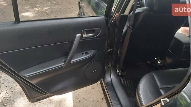 Чорний Мазда 6, об'ємом двигуна 2.26 л та пробігом 269 тис. км за 6000 $, фото 11 на Automoto.ua