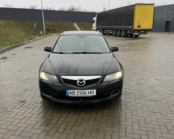 Черный Мазда 6, объемом двигателя 2 л и пробегом 213 тыс. км за 4300 $, фото 6 на Automoto.ua
