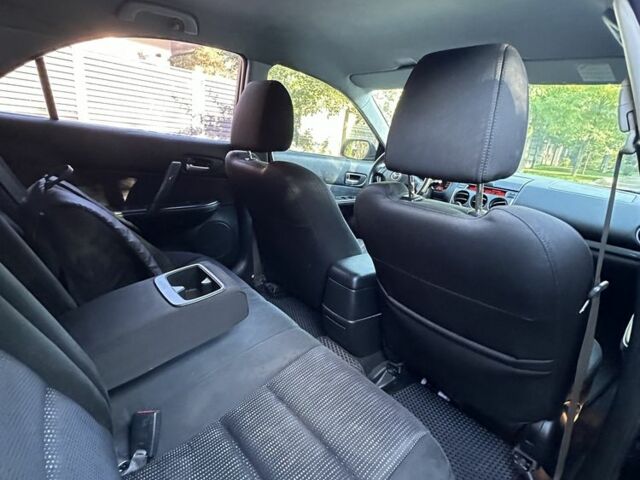 Черный Мазда 6, объемом двигателя 2 л и пробегом 275 тыс. км за 5200 $, фото 7 на Automoto.ua