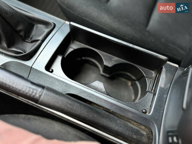 Чорний Мазда 6, об'ємом двигуна 1.8 л та пробігом 308 тис. км за 4599 $, фото 19 на Automoto.ua