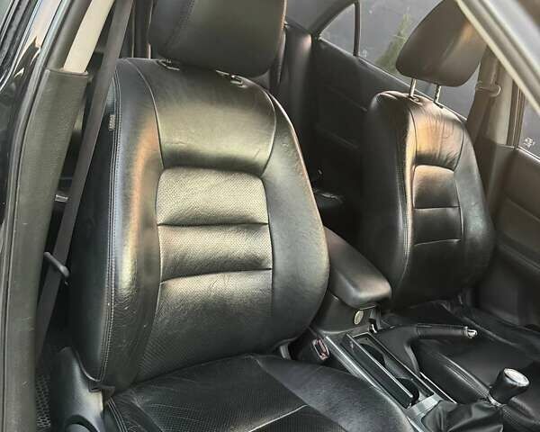 Чорний Мазда 6, об'ємом двигуна 2 л та пробігом 250 тис. км за 4800 $, фото 5 на Automoto.ua