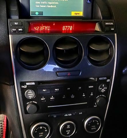 Чорний Мазда 6, об'ємом двигуна 2 л та пробігом 270 тис. км за 4100 $, фото 5 на Automoto.ua