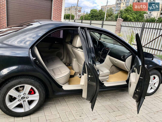 Черный Мазда 6, объемом двигателя 2 л и пробегом 320 тыс. км за 5350 $, фото 7 на Automoto.ua