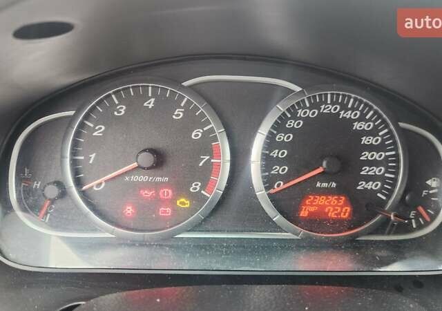 Чорний Мазда 6, об'ємом двигуна 2 л та пробігом 238 тис. км за 4900 $, фото 10 на Automoto.ua