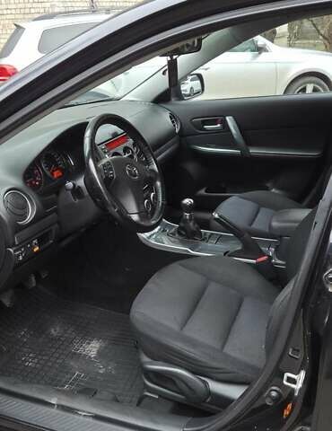 Черный Мазда 6, объемом двигателя 2 л и пробегом 266 тыс. км за 5200 $, фото 18 на Automoto.ua