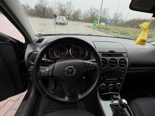 Чорний Мазда 6, об'ємом двигуна 2 л та пробігом 214 тис. км за 4300 $, фото 7 на Automoto.ua