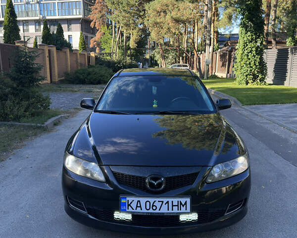 Черный Мазда 6, объемом двигателя 2 л и пробегом 276 тыс. км за 4800 $, фото 1 на Automoto.ua
