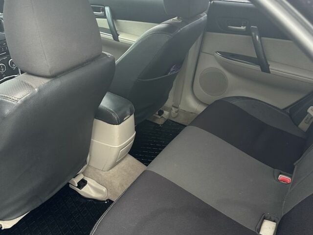 Черный Мазда 6, объемом двигателя 1.8 л и пробегом 315 тыс. км за 4499 $, фото 5 на Automoto.ua