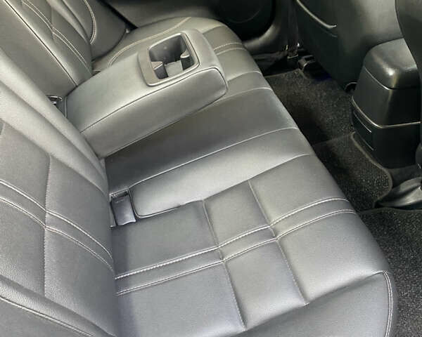 Чорний Мазда 6, об'ємом двигуна 2 л та пробігом 329 тис. км за 4400 $, фото 19 на Automoto.ua