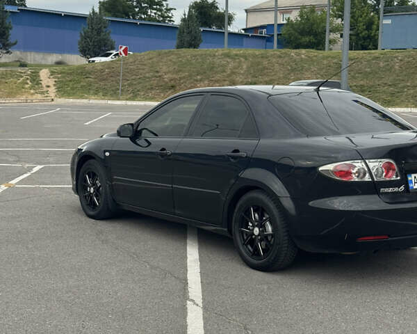 Чорний Мазда 6, об'ємом двигуна 2 л та пробігом 200 тис. км за 4000 $, фото 4 на Automoto.ua