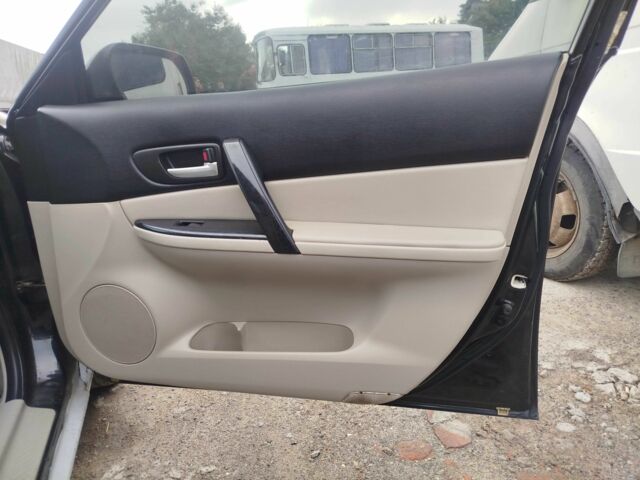 Чорний Мазда 6, об'ємом двигуна 2 л та пробігом 236 тис. км за 4700 $, фото 1 на Automoto.ua