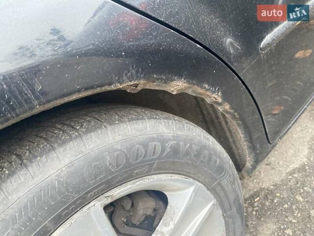 Чорний Мазда 6, об'ємом двигуна 2 л та пробігом 284 тис. км за 4800 $, фото 4 на Automoto.ua