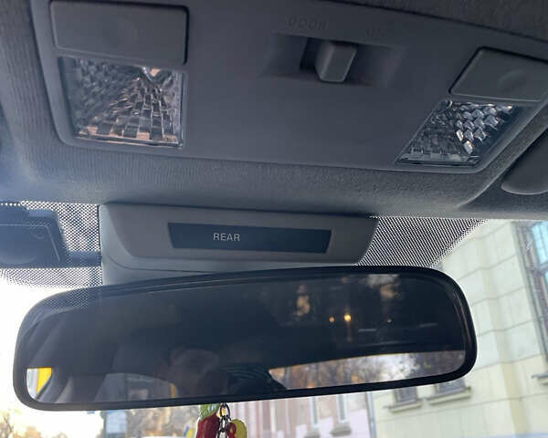 Черный Мазда 6, объемом двигателя 2.3 л и пробегом 269 тыс. км за 5300 $, фото 9 на Automoto.ua