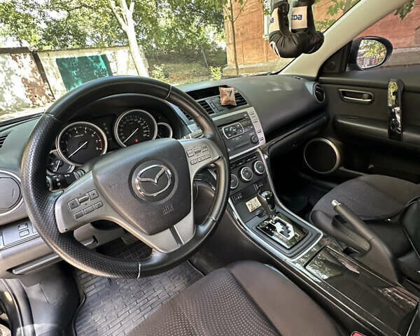 Черный Мазда 6, объемом двигателя 2 л и пробегом 232 тыс. км за 7900 $, фото 12 на Automoto.ua