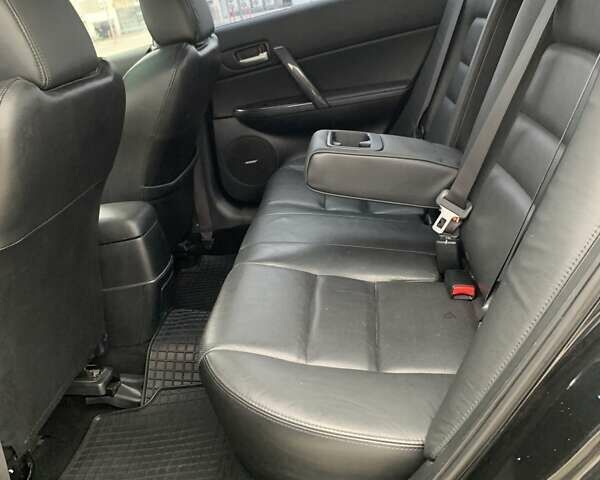 Черный Мазда 6, объемом двигателя 2 л и пробегом 209 тыс. км за 5550 $, фото 15 на Automoto.ua
