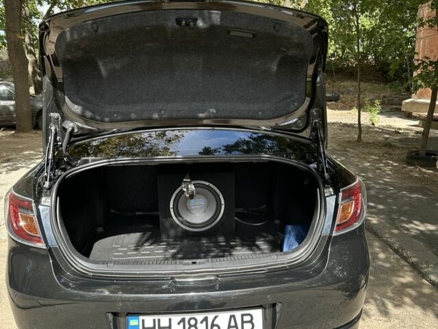 Черный Мазда 6, объемом двигателя 2 л и пробегом 232 тыс. км за 7600 $, фото 7 на Automoto.ua