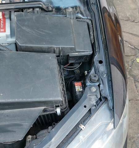 Черный Мазда 6, объемом двигателя 2 л и пробегом 163 тыс. км за 6500 $, фото 5 на Automoto.ua