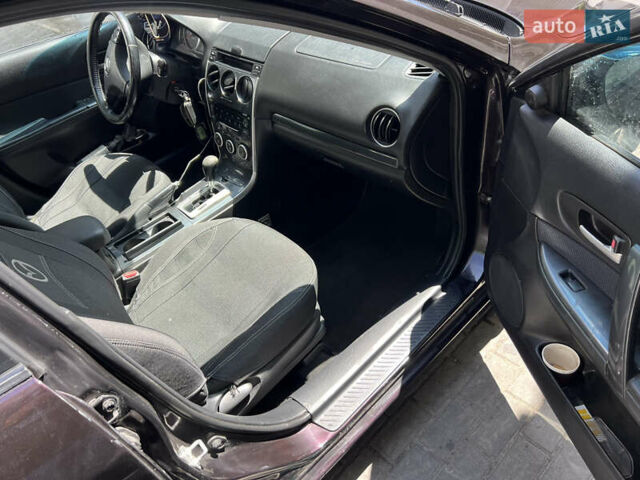 Черный Мазда 6, объемом двигателя 2 л и пробегом 221 тыс. км за 5200 $, фото 9 на Automoto.ua