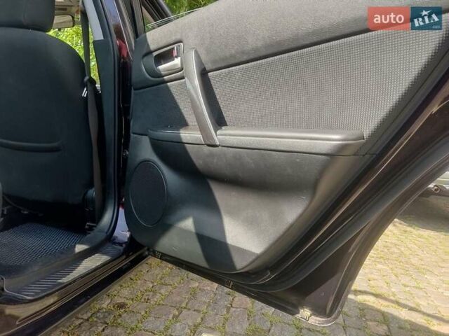 Чорний Мазда 6, об'ємом двигуна 2 л та пробігом 187 тис. км за 7000 $, фото 17 на Automoto.ua