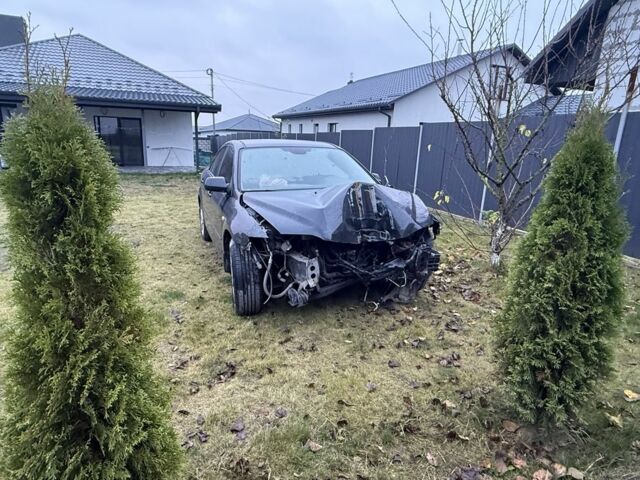 Черный Мазда 6, объемом двигателя 1.8 л и пробегом 245 тыс. км за 1650 $, фото 4 на Automoto.ua