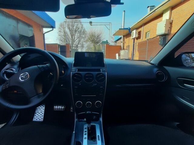 Чорний Мазда 6, об'ємом двигуна 2 л та пробігом 215 тис. км за 5900 $, фото 9 на Automoto.ua