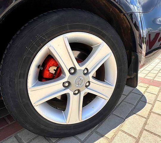 Чорний Мазда 6, об'ємом двигуна 2 л та пробігом 235 тис. км за 5500 $, фото 3 на Automoto.ua