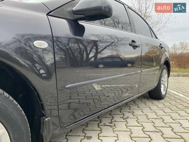 Чорний Мазда 6, об'ємом двигуна 1.8 л та пробігом 231 тис. км за 3600 $, фото 17 на Automoto.ua