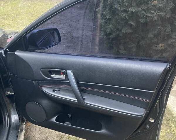 Чорний Мазда 6, об'ємом двигуна 1.8 л та пробігом 314 тис. км за 4200 $, фото 11 на Automoto.ua