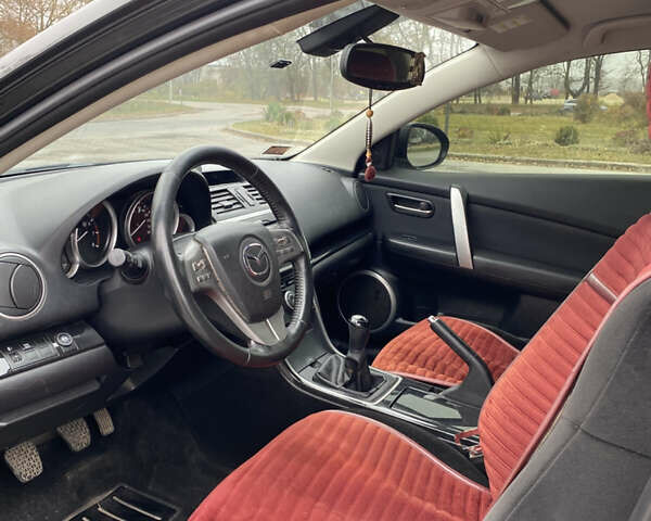 Чорний Мазда 6, об'ємом двигуна 2 л та пробігом 246 тис. км за 10000 $, фото 29 на Automoto.ua