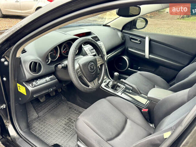 Черный Мазда 6, объемом двигателя 2 л и пробегом 264 тыс. км за 6990 $, фото 13 на Automoto.ua