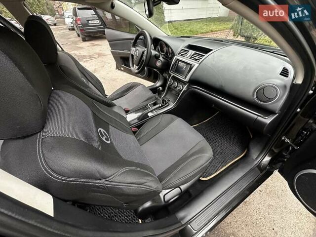 Черный Мазда 6, объемом двигателя 1.8 л и пробегом 236 тыс. км за 6299 $, фото 27 на Automoto.ua