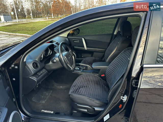 Чорний Мазда 6, об'ємом двигуна 2 л та пробігом 146 тис. км за 7250 $, фото 56 на Automoto.ua
