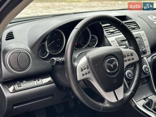 Черный Мазда 6, объемом двигателя 2 л и пробегом 253 тыс. км за 6500 $, фото 34 на Automoto.ua