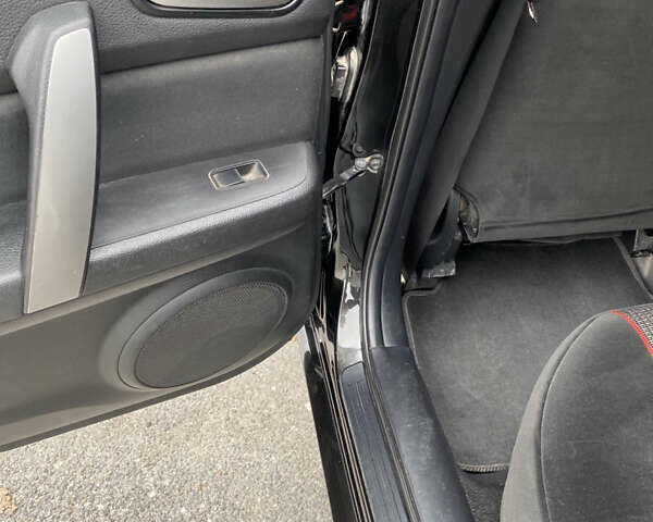 Чорний Мазда 6, об'ємом двигуна 2 л та пробігом 246 тис. км за 10000 $, фото 20 на Automoto.ua