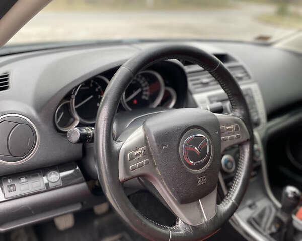 Чорний Мазда 6, об'ємом двигуна 2 л та пробігом 246 тис. км за 10000 $, фото 30 на Automoto.ua