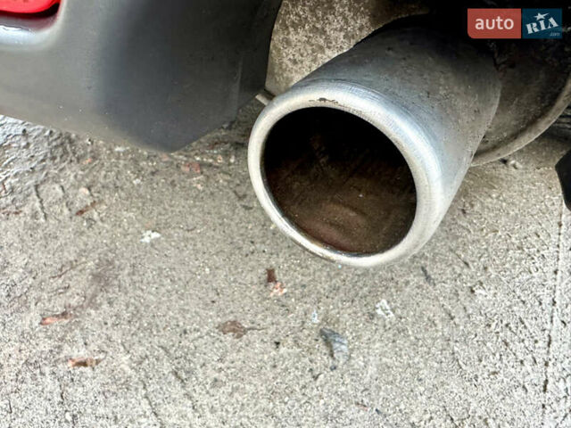 Черный Мазда 6, объемом двигателя 2 л и пробегом 264 тыс. км за 6990 $, фото 12 на Automoto.ua