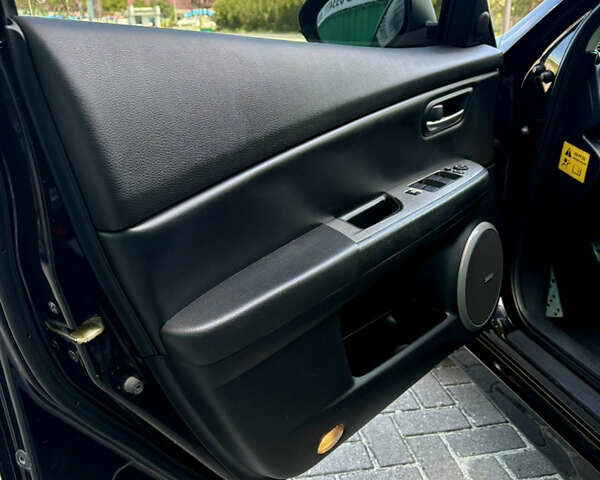 Черный Мазда 6, объемом двигателя 2.5 л и пробегом 291 тыс. км за 5999 $, фото 16 на Automoto.ua