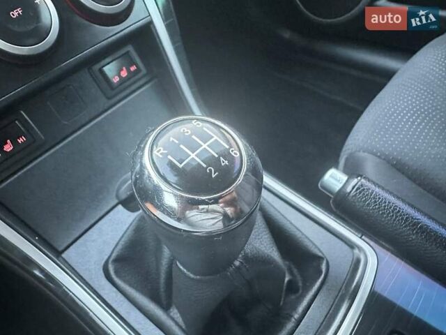 Чорний Мазда 6, об'ємом двигуна 2 л та пробігом 239 тис. км за 6900 $, фото 5 на Automoto.ua