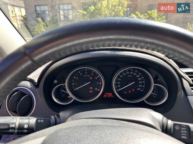 Черный Мазда 6, объемом двигателя 2 л и пробегом 180 тыс. км за 8000 $, фото 14 на Automoto.ua