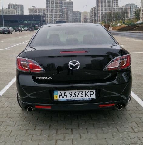 Черный Мазда 6, объемом двигателя 2 л и пробегом 142 тыс. км за 8100 $, фото 2 на Automoto.ua