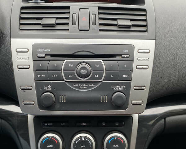 Чорний Мазда 6, об'ємом двигуна 2 л та пробігом 246 тис. км за 10000 $, фото 36 на Automoto.ua