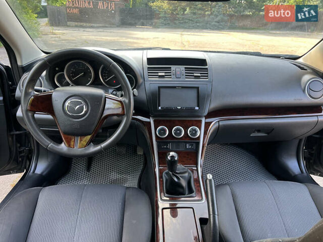 Чорний Мазда 6, об'ємом двигуна 1.8 л та пробігом 312 тис. км за 5500 $, фото 17 на Automoto.ua
