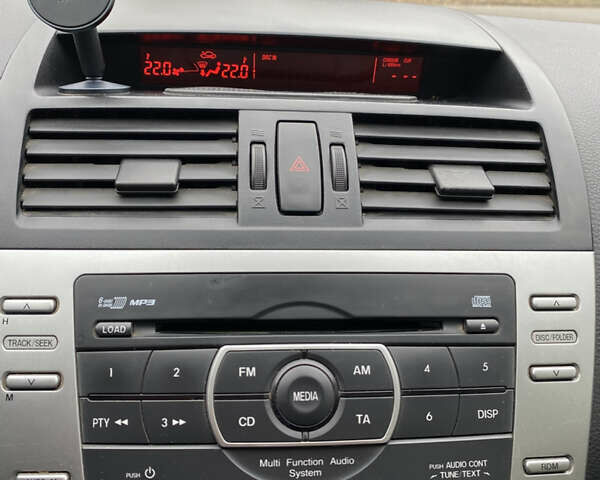 Чорний Мазда 6, об'ємом двигуна 2 л та пробігом 246 тис. км за 10000 $, фото 33 на Automoto.ua