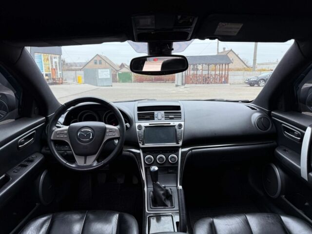 Черный Мазда 6, объемом двигателя 2.5 л и пробегом 220 тыс. км за 6800 $, фото 9 на Automoto.ua