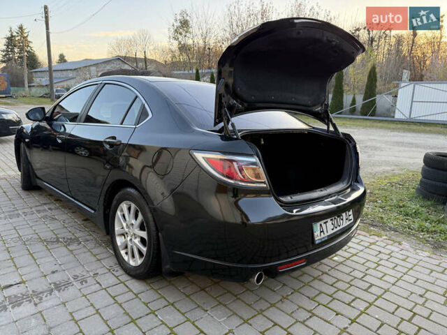Черный Мазда 6, объемом двигателя 2 л и пробегом 309 тыс. км за 6200 $, фото 11 на Automoto.ua
