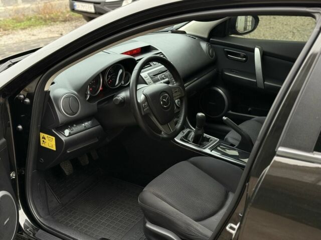 Черный Мазда 6, объемом двигателя 2 л и пробегом 263 тыс. км за 5850 $, фото 8 на Automoto.ua