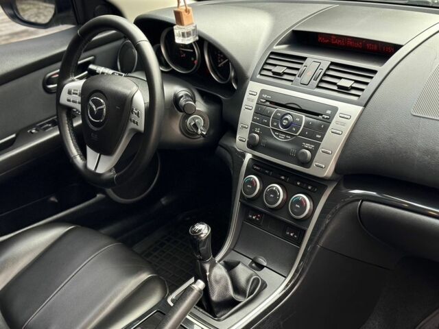 Черный Мазда 6, объемом двигателя 2 л и пробегом 253 тыс. км за 6500 $, фото 14 на Automoto.ua